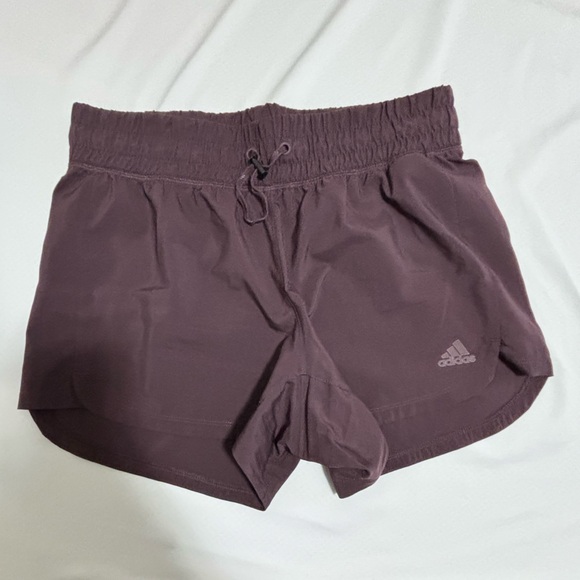 Adidas Short - Picture 1 of 4